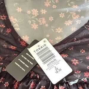 Torrid Black and Pink Floral bell sleeve top
